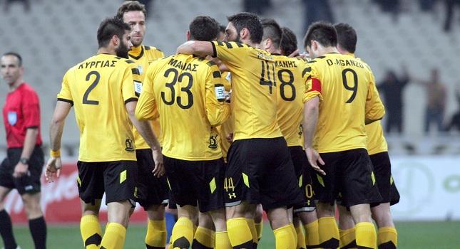 Δύο παρελθόν και δύο κοντά στην έξοδο