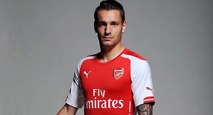 Ανακοινώθηκε ο Ντεμπισί