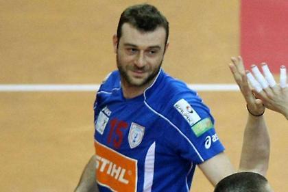 Ανανέωσε ο Λάππας