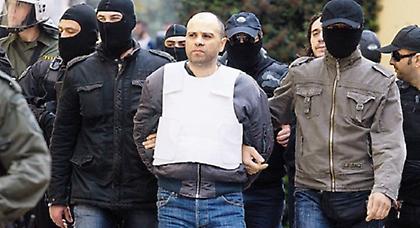 Ένταλμα σύλληψης για συνεργάτη του Μαζιώτη