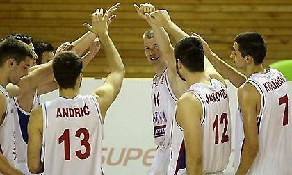 Ακόμη θα παίζανε…