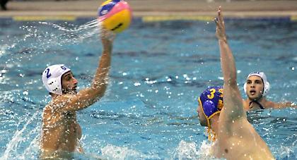 Ελληνικό… τσουνάμι! (video)