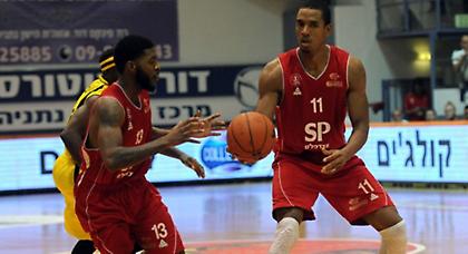 Έκλεισε συμπαίκτη του Μπράουν ο ΑΓΟΡ