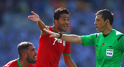 Σκληρό «πόκερ» με Μασούντ