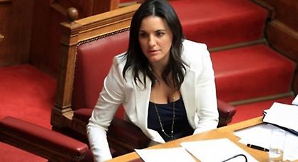 Επιχείρηση Hollywood από την Όλγα Κεφαλογιάννη