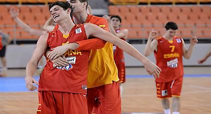 Μεικτή δυάδα με Σινσινάτι και Ισπανία