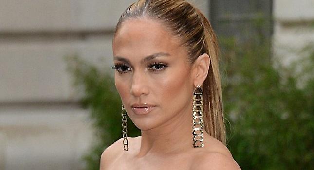 Τρέλανέ μας, Τζένιφερ!