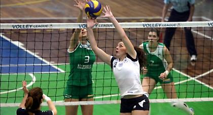 Στη Σαντορίνη και η Βεργίδου