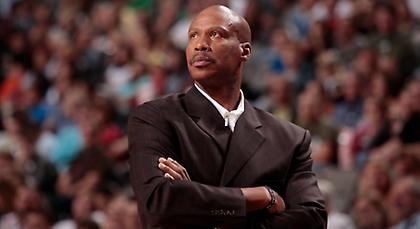 Ο Σκοτ στον πάγκο των Λέικερς!