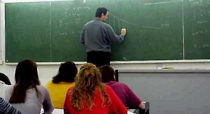 Από σήμερα οι αιτήσεις για 20.000-22.000 αναπληρωτές εκπαιδευτικούς