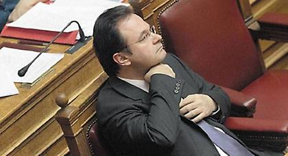 Στο ειδικό δικαστήριο ο Παπακωνσταντίνου για τη λίστα Λαγκάρντ