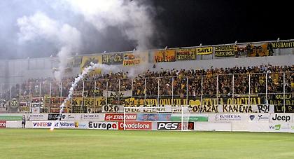 Βλέπει ΑΕΚ ο κόσμος της