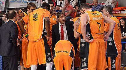 Συνεχίζει με Κασιμίρο