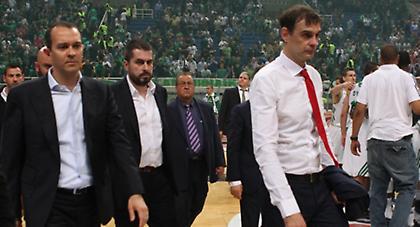 Ποινές με αναστολή σε Αγγελόπουλους και Μπαρτζώκα