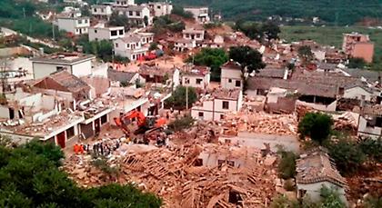 Πάνω από 150 οι νεκροί από το σεισμό στην Κίνα