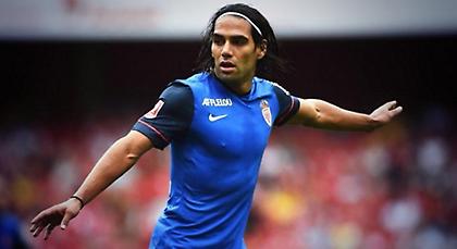 Το «κόλλησε« ο Φαλκάο! (video)