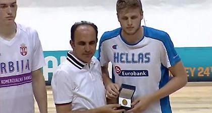 Στην καλύτερη πεντάδα ο Χαραλαμπόπουλος