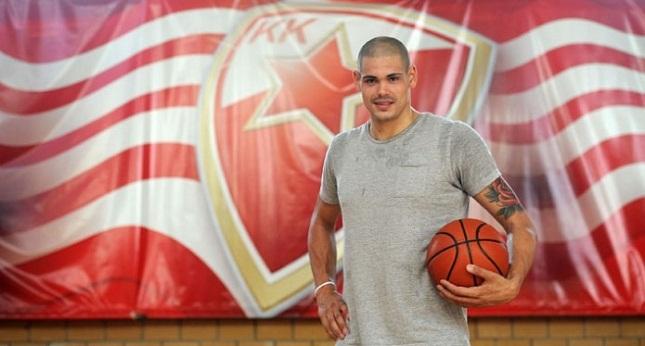 «Ερυθρόλευκος» ο Τσίρμπες!