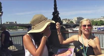 «Έκραξαν» τον Ρούνεϊ για τα λεφτά του (video)