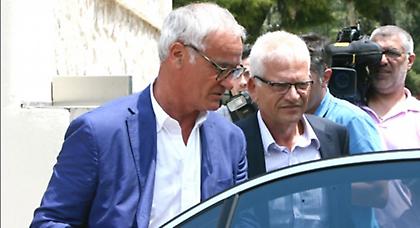Τηλεφώνημα σε Σαμαρά!