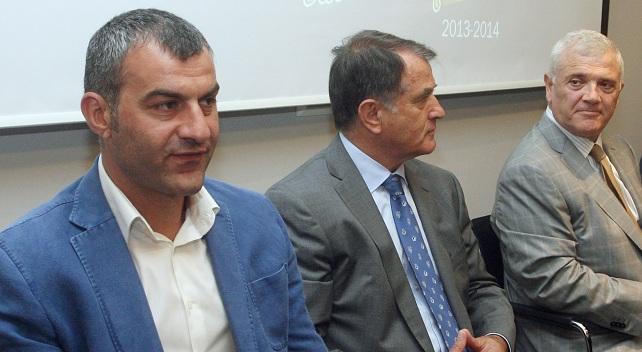 Βλέποντας και κάνοντας