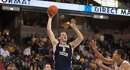 Ψηλός από κολέγιο για Ομπραντόιρο