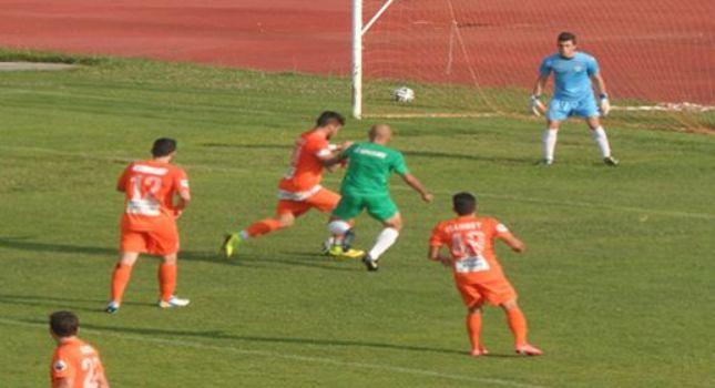 Ντεμπούτο με νίκη