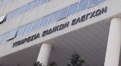 Εφοριακοί θα μπορούν να «μπουκάρουν» στα σπίτια