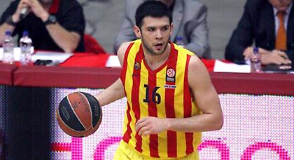 Η υπογραφή του «Παπ» στους Ρόκετς