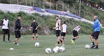 «Όμορφη» ΑΕΚ