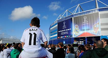 Οι ενδεκάδες του Super Cup