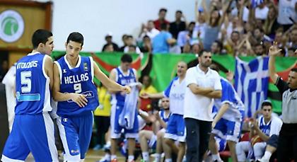 Έμειναν στη… μέση οι Έφηβοι