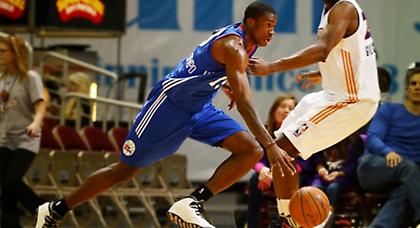 Πρόταση Αβελίνο στον Αντετοκούνμπο