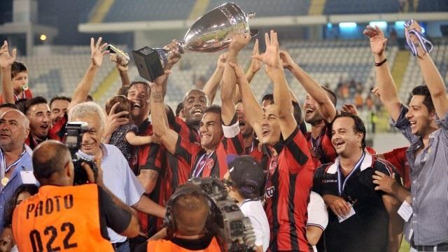 Ιστορική κούπα με «buzzer»… Ταραλίδη