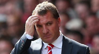 «Κόκκινα» βλέμματα για Ετό και Μπονί