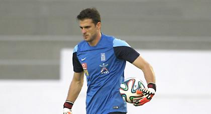 Πάει για δανεικός ο Καρνέζης