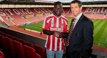 Επίσημα στη Στόουκ ο Μόουζες