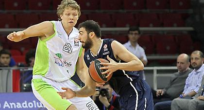 Μιλά με Βασιλειάδη η Μάλαγα