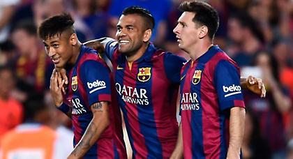 Η Μπαρτσελόνα... δαγκώνει! (video)