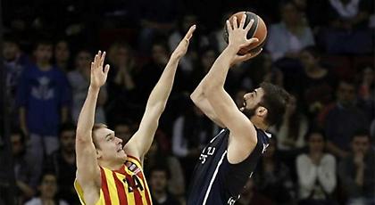 Εξετάζει Βασιλειάδη η Μπαρτσελόνα