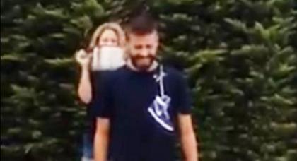 Με Σακίρα και… απρόοπτο το ice bucket του Πικέ