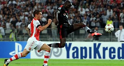 Ισχνό προβάδισμα η Άρσεναλ