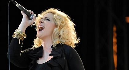 Νατάσα Μποφίλιου ζωντανά για ένα βράδυ