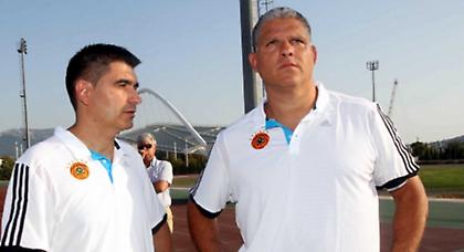 Σε διαρκή επαφή με τον Ιβάνοβιτς