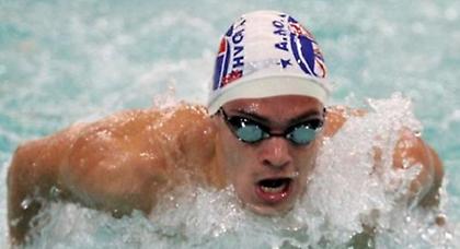 Εκτός ο Βαζαίος