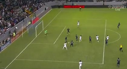 Από «τσάμικο»… ασίστ (video)