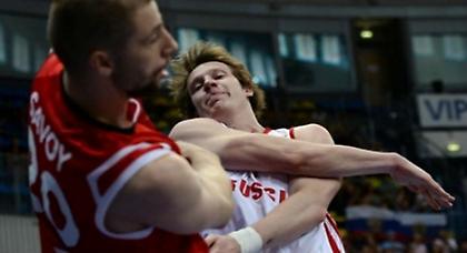 Χαστούκι στο «χαστούκι» (video)