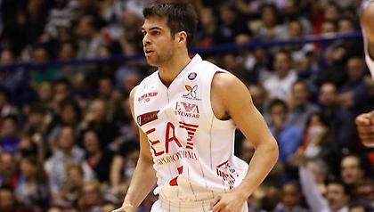 Μέχρι το 2016 στην Αρμάνι ο Τσερέλα