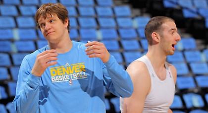 Εξετάζουν Κουφό οι Καβαλίερς