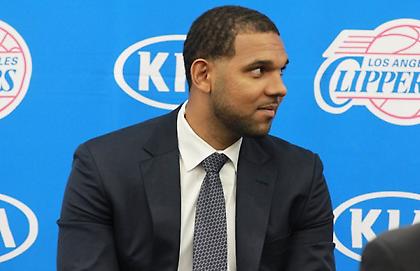 Ανταλλαγή μεταξύ Μπακς και Κλίπερς